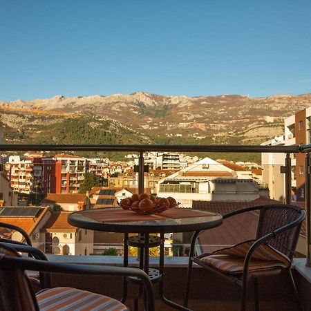 Apartment Lora Budva Zewnętrze zdjęcie