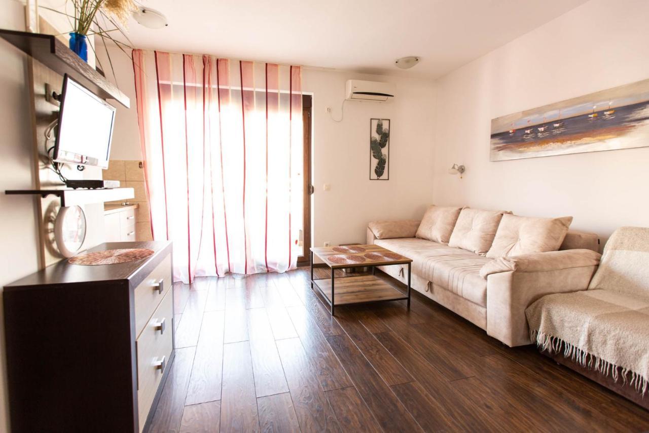 Apartment Lora Budva Zewnętrze zdjęcie