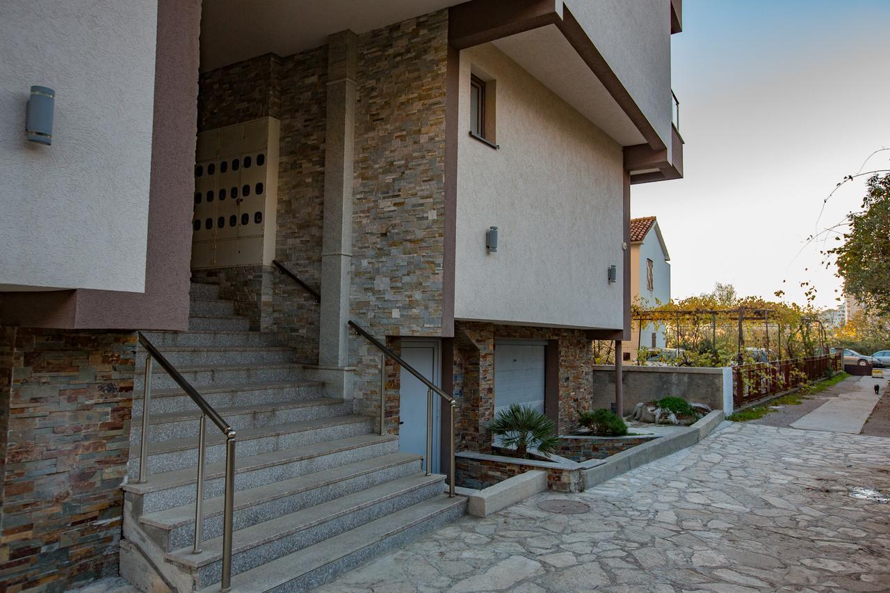 Apartment Lora Budva Zewnętrze zdjęcie